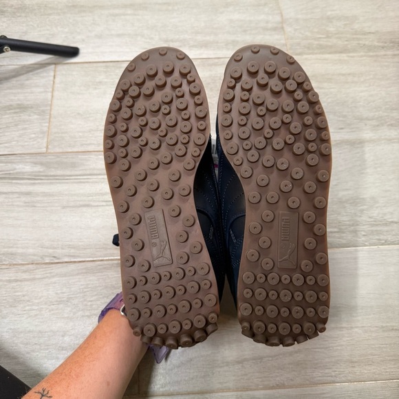 PUMA x Fenty Club Navy Avanti L logo-debossed sneakers, Women’s Size 9 NEW - Picture 6 of 9